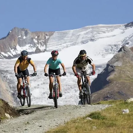 Garni Flori * Längenfeld