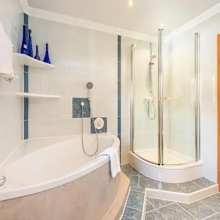 Dom wakacyjny Garni Flori *