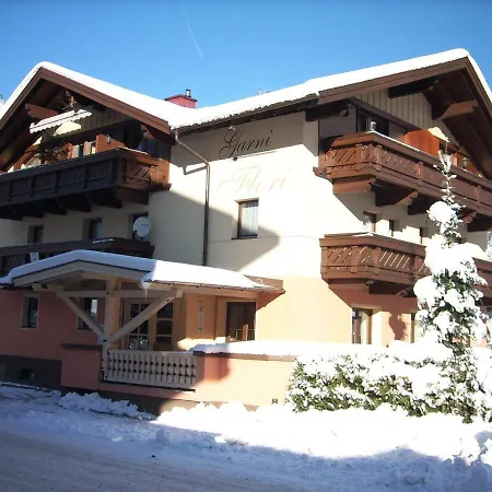 Holiday home Garni Flori *