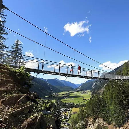 Garni Flori Dom wakacyjny *